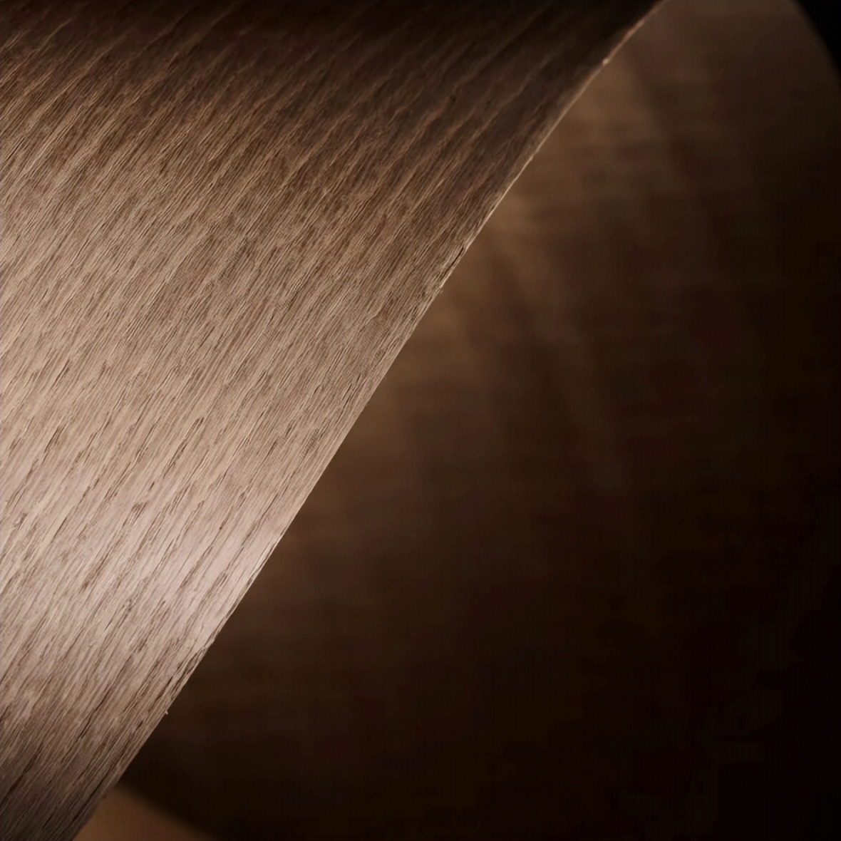 高定饰面的新命题:如何平衡“自然质感”、“环保”与“成本效率”? 高定饰面的新命题:如何平衡“自然质感”、“环保”与“成本效率”?