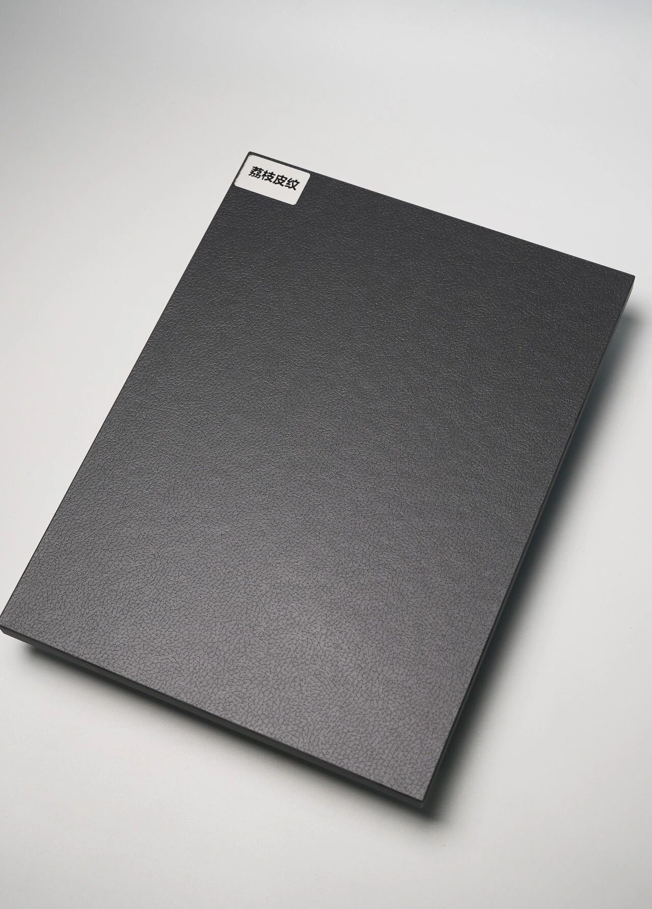 盘点:2025家居饰面十大创新材料 盘点:2025家居饰面十大创新材料