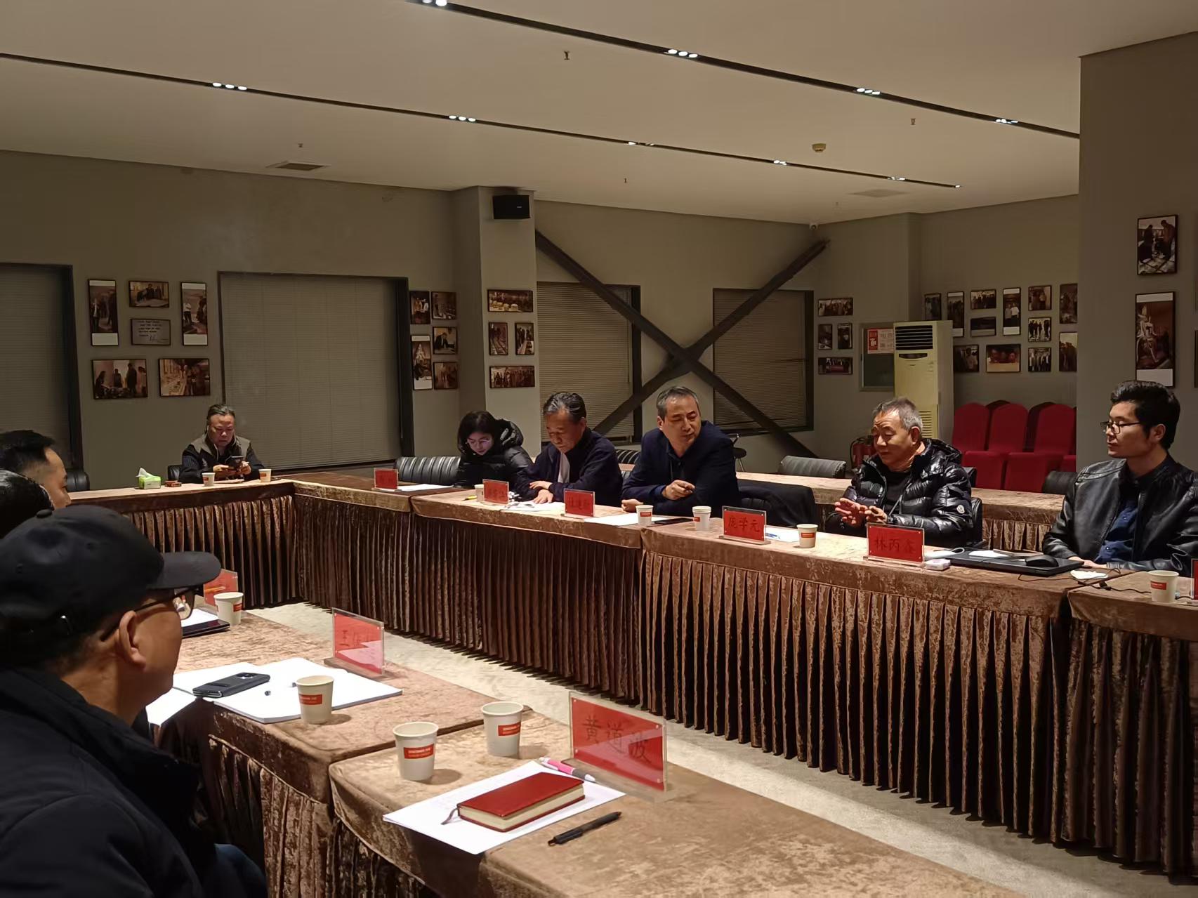 从数字化到智能制造:大信家居探索家居行业的未来发展路径 从数字化到智能制造:大信家居探索家居行业的未来发展路径