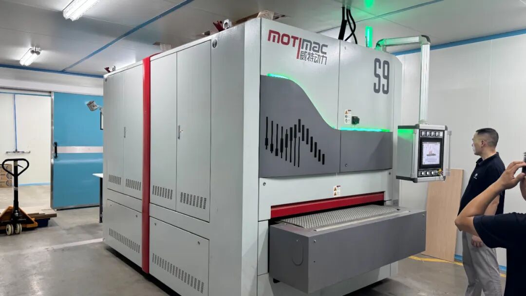 【客户案例】琴键砂、金属砂,双机助力双爱家私产线智能化升级 【客户案例】琴键砂、金属砂,双机助力双爱家私产线智能化升级