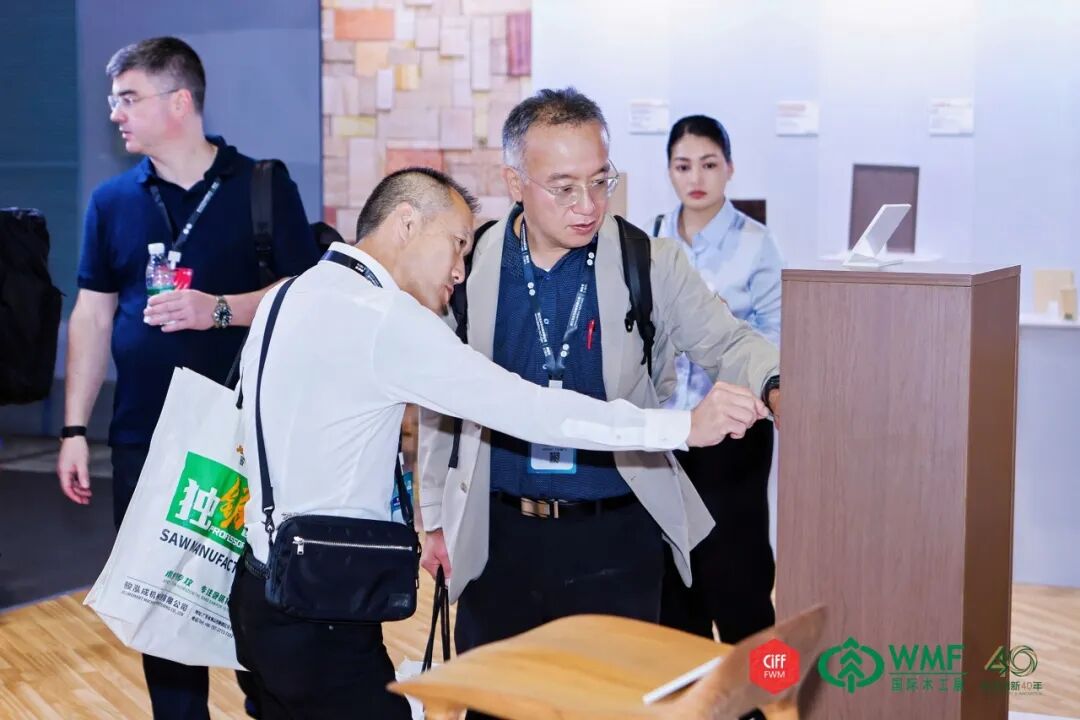 开展第三天｜精彩不停，深度洽谈正当时