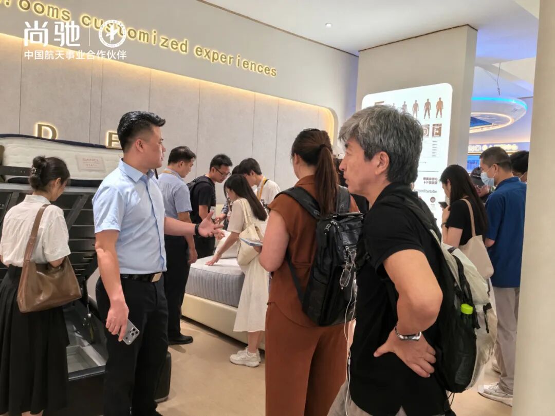 尚驰家居登陆上海家具展｜以航天科技赋能定制睡眠新未来