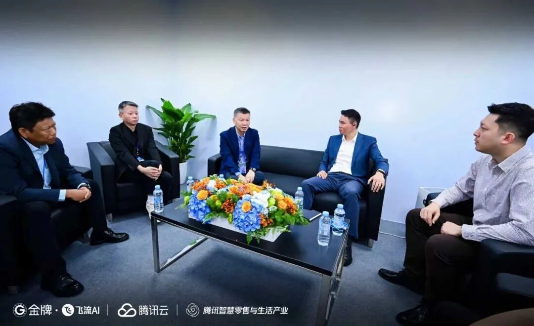 腾讯×金牌家居：飞流AI双引擎接入，超级流量拼接超级垂直！