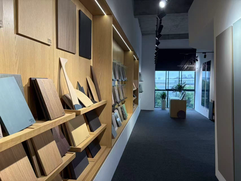 润卡水性漆|当健康漆膜，成为家中温柔的底色