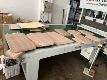 曲面木皮贴合总遇气泡、翘边？技术视角看曲面压机如何提升良品率！